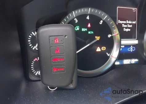 2016 Lexus Lx 570 z USA, uszkodzony, nr VIN JTJHY7AX6G4194579